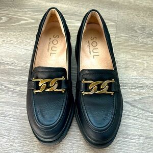 SOUL Naturalizer Size 6M loafer